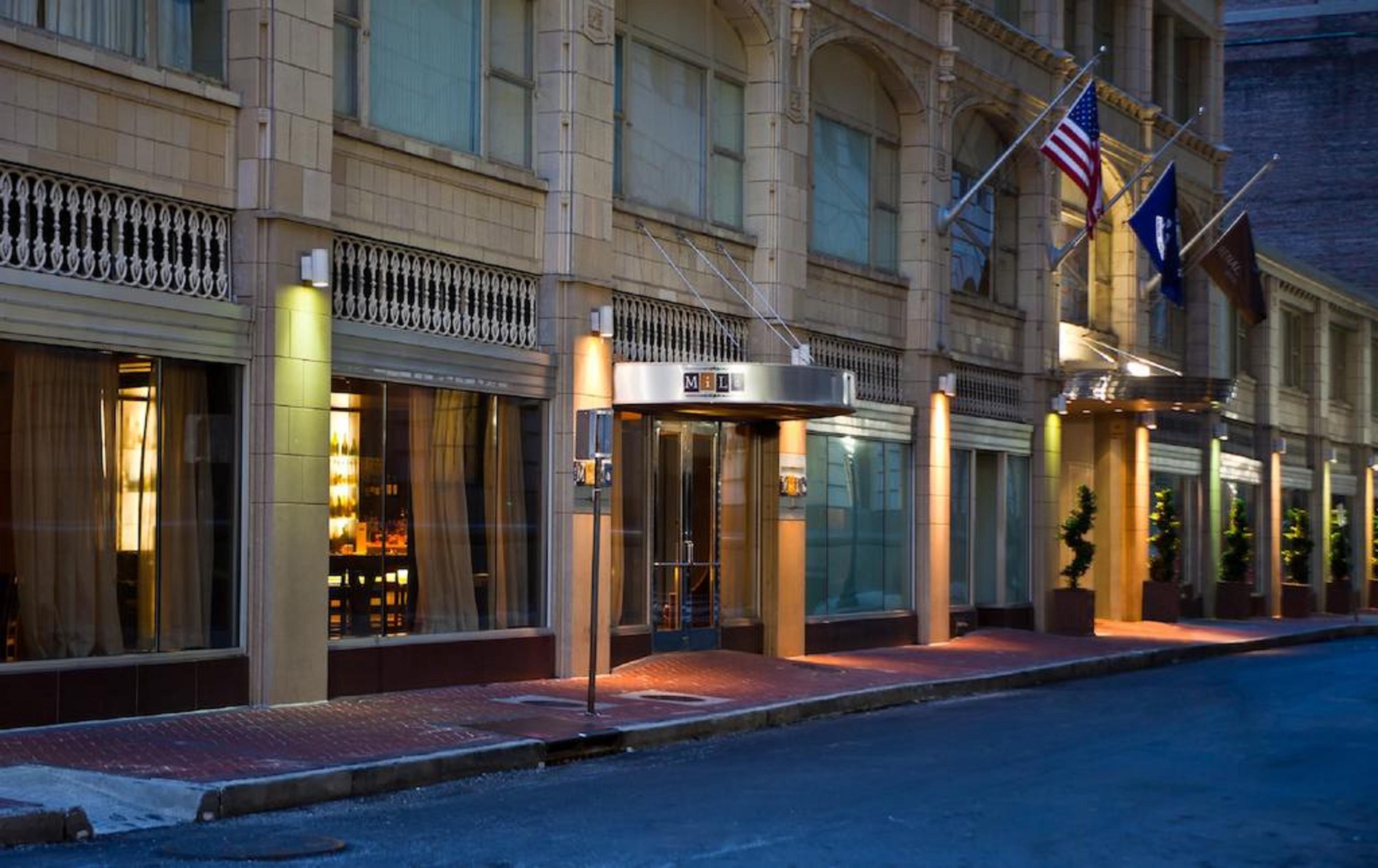 Renaissance New Orleans Pere Marquette French Quarter Area Hotel Екстериор снимка